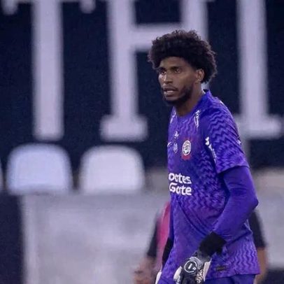 Hugo Souza admite expectativa por vaga na Copa do Mundo