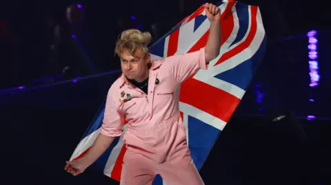 Por que o Reino Unido continua errando no Eurovision?