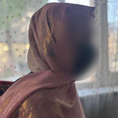 Jovem busca fuga de casamento forçado no Afeganistão sob Talibã