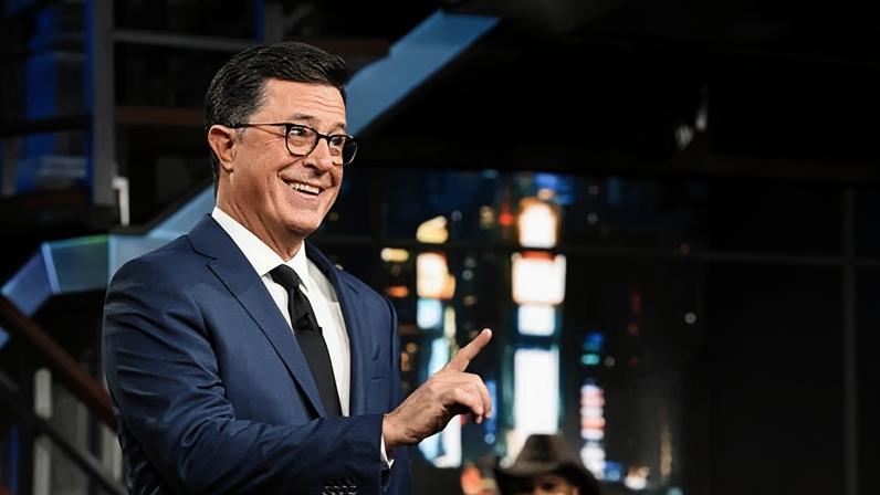 Colbert revela 10 melhores momentos do Late Show, de Senhor dos Anéis a Dua Lipa