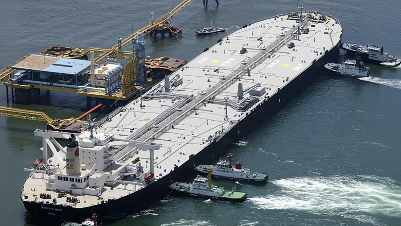 A Japanese crude oil tanker that passed through the strait of Hormuz in April arrives off central Japan on Monday.