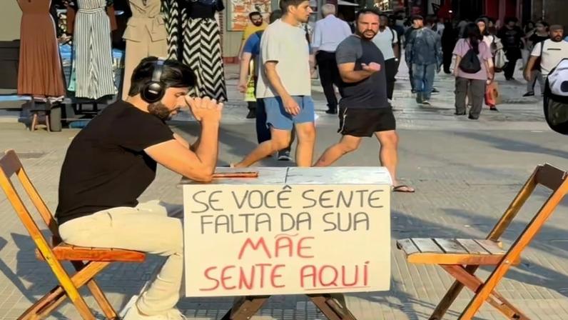 A ação evangelística. (Foto: Reprodução/Instagram/Thiago Solrac)