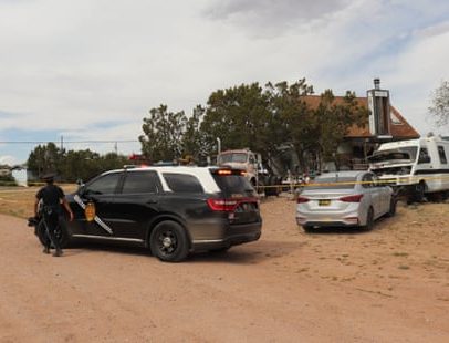 Três mortos e 18 agentes de emergência contaminados por fentanil no Novo México
