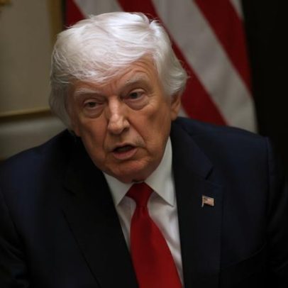 Juiz dos EUA bloqueia fundo de US$ 1,8 bi de Trump para anti-weaponização