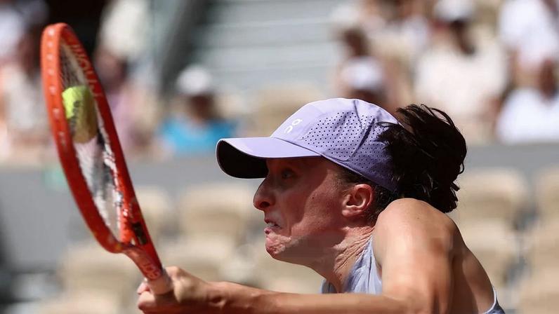 Join our writers for updates as the sixth day of Roland Garros gets under way in Paris