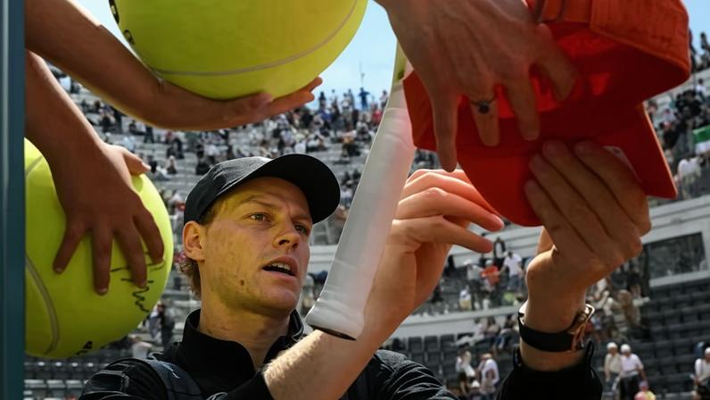 Sinner quebra recorde de Djokovic com 32ª vitória consecutiva em Masters