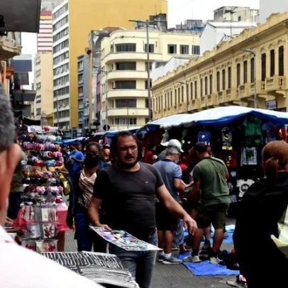 Transferências e renda mais altas impulsionam consumo das famílias, diz IBGE