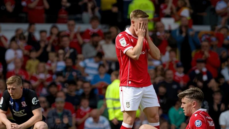 Wrexham sofre com empate que garante vaga de playoff ao Hull