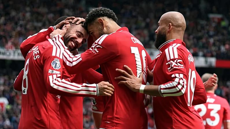 Bruno Fernandes iguala recorde de assistências; United vence Forest