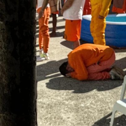 23 presos são batizados em penitenciária no Paraná