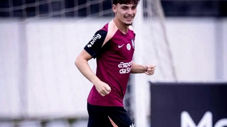 Breno Bidon, do Corinthians, em ação contra o Vasco pelo Brasileirão — Rodrigo Coca/Agência Corinthians