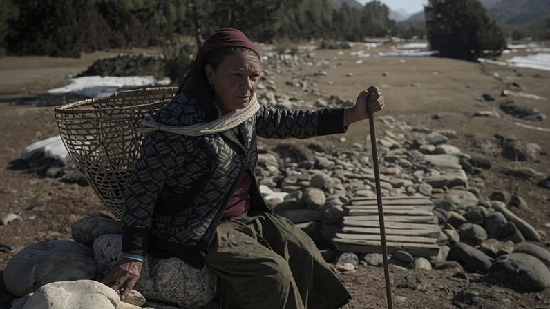 No Winter Holidays: retrato de amizade feminina nos Himalaias do Nepal
