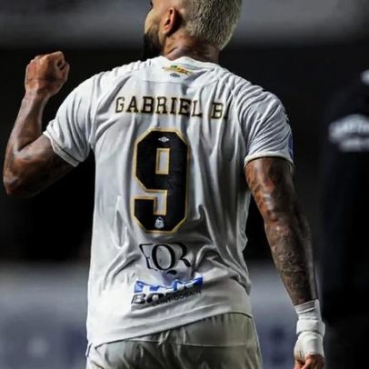Gabigol mira 100 gols e top-10 com o Santos neste fim de semana
