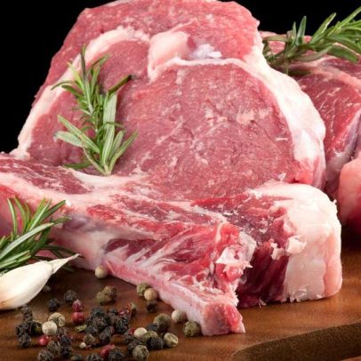 Carne vermelha aumenta risco de diabetes tipo 2, dizem especialistas