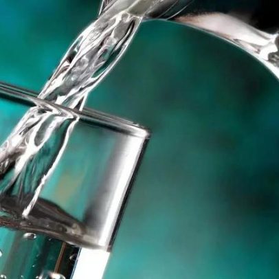 Alerta global sobre Naegleria fowleri cresce com aquecimento de águas doces