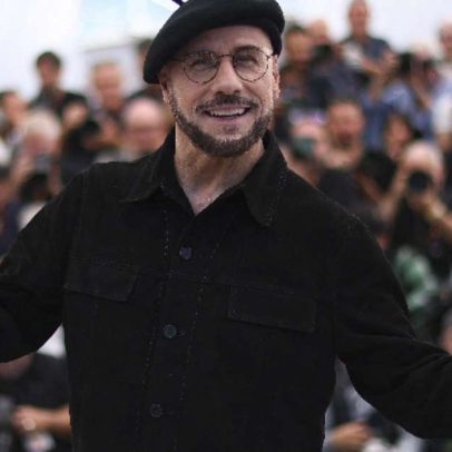 John Travolta não tem certeza de retornar à direção após estreia em Cannes