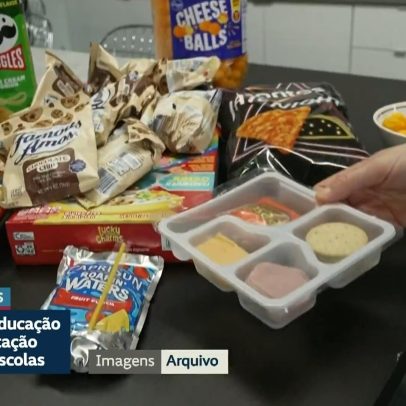 Venda de alimentos industrializados em escolas divide especialistas