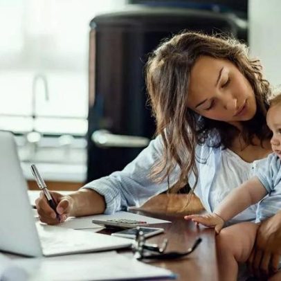 Carreira e maternidade: como manter a organização financeira