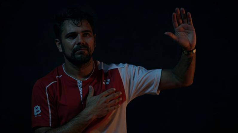 Stan Wawrinka se aposenta em Paris cercado de apoio