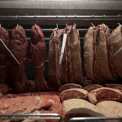 UE deixa Brasil fora de exportação de carnes por exigências sanitárias