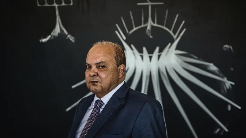 ALVO - Ibaneis: ele disse que desconhecia detalhes da operação e que não sabia sequer quem era o dono do banco (Gabriela Biló/Folhapress/.)