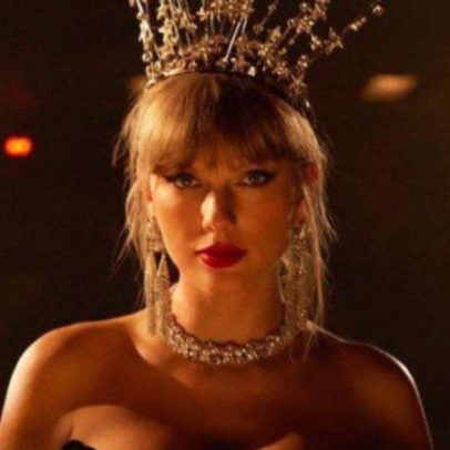 Batalha por direitos autorais de 'The Life of a Showgirl' segue com confusão reversa