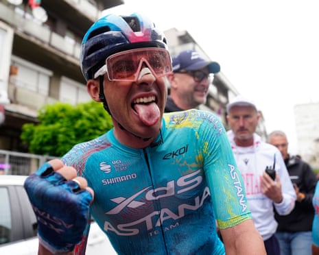 Silva uruguaio faz história após segunda etapa dramática do Giro d'Italia