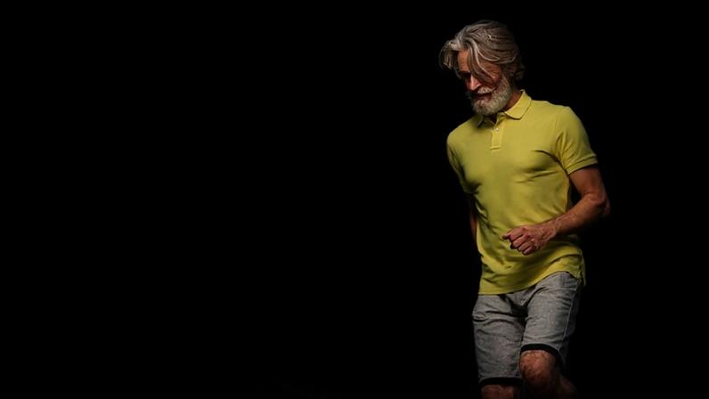 Os treinadores são unânimes: 'A partir dos 55 anos, é preciso caminhar todos os dias pelo menos 20 minutos, dar preferência às escadas, fazer alongamentos leves e exercitar o equilíbrio'.