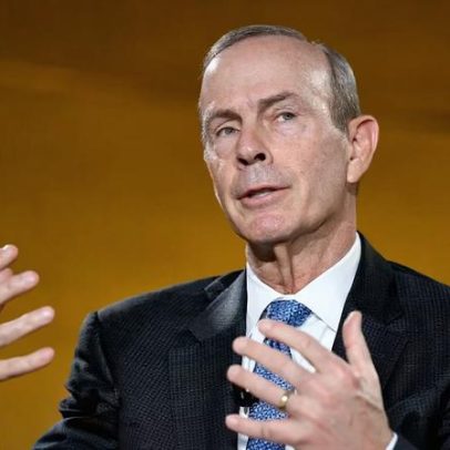 Guerra coloca sistema global de energia sob estresse extremo, diz CEO da Chevron