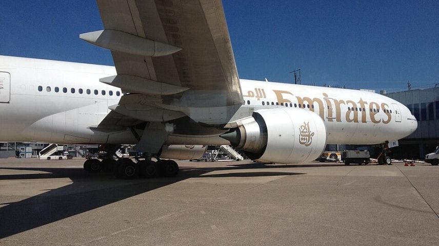 Boeing 777-300ER: voo da Emirates pousa em Miami com mínimo nível de combustível