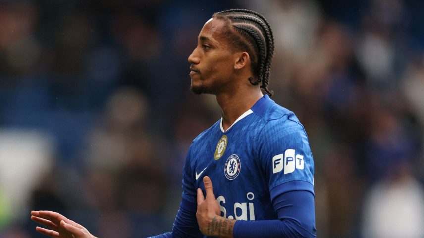 Barcelona mira João Pedro, do Chelsea, após concorrência por Álvarez