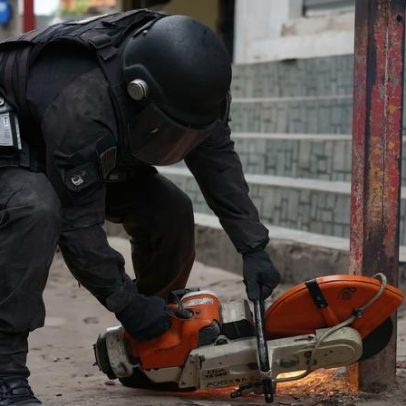 PM usa drones em Paraisópolis para remover barreiras irregulares