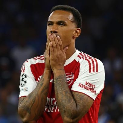 Gabriel Magalhães falha pênalti e Arsenal fica sem Champions; PSG é bicampeão