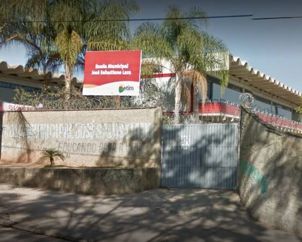 A estudante frequentava a Escola Municipal José Salustiano Lara, no bairro Bandeirinhas