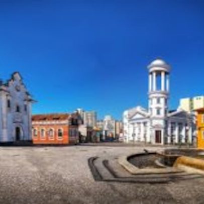 Curitiba registra alta histórica no turismo, viagens de lazer superam negócios