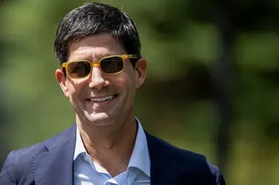 Senado dos EUA confirma Kevin Warsh como presidente do Fed, indicado por Trump
