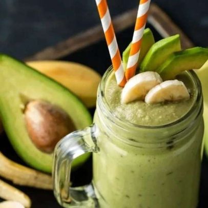 Vitamina de abacate benefícios e como preparar um suco cremoso