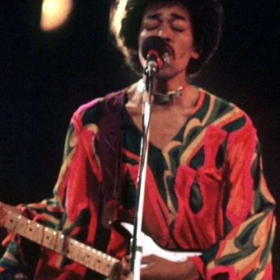 Cinco vocalistas lendários do rock que criticaram a própria voz