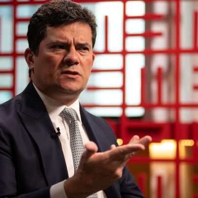 Moro defende Flávio Bolsonaro, critica PT e pede CPI do Master