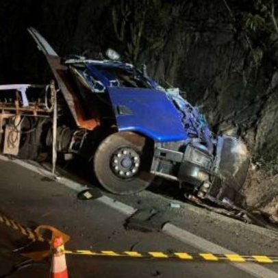 Caminhoneiro morre em acidente na ERS-122 entre Flores da Cunha e Antônio Prado