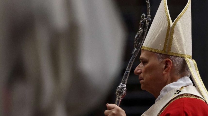 O Papa Leão XIV preside a missa fúnebre do Cardeal Emil Paul Tscherrig na Basílica de São Pedro, no Vaticano, em 15 de maio de 2026. REUTERS/Guglielmo Mangiapane/Foto de arquivo