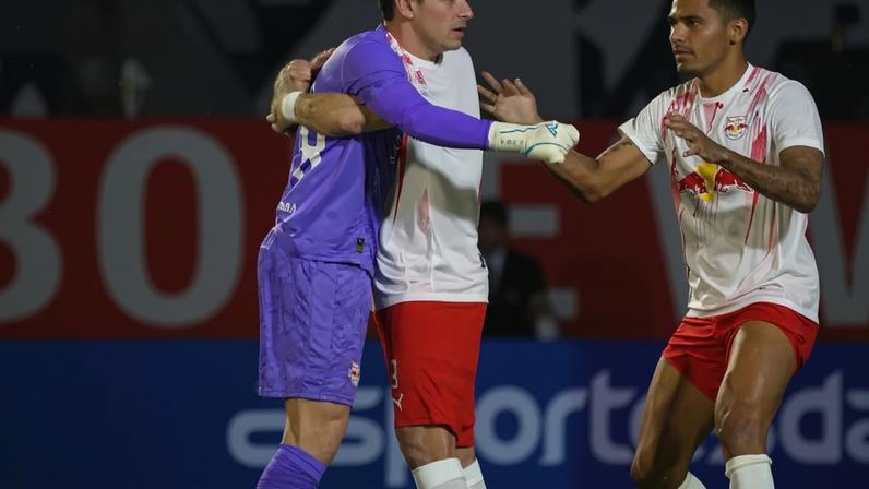 Tiago Volpi, jogador do Red Bull Bragantino.