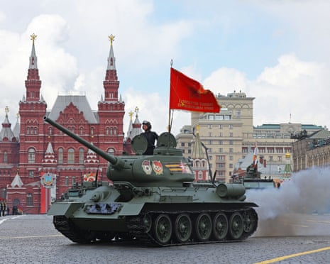 A T-34 Soviet-era tank belches fumes in Red Square during the 2022 Victory Day parade after Russia’s full-scale invasion of Ukraine.