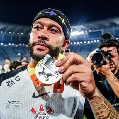 Corinthians avança em negociação e fica otimista para manter Memphis
