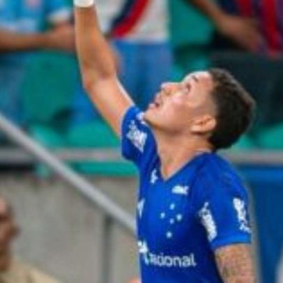 Cruzeiro vence Bahia com virada na Fonte Nova e sobe na tabela