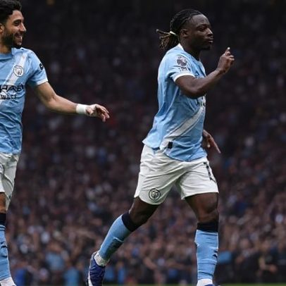 Manchester City vence e mantém vivo o sonho do título inglês