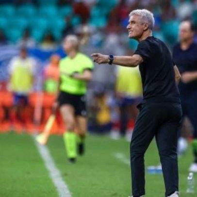 Castro lamenta empate do Grêmio com Bahia e diz que poderiam ter vencido