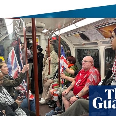 Protestos em Londres, dançarinos disco e monges robôs: fotos do fim de semana