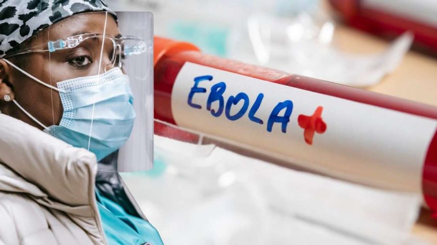 Quais os sintomas do ebola
