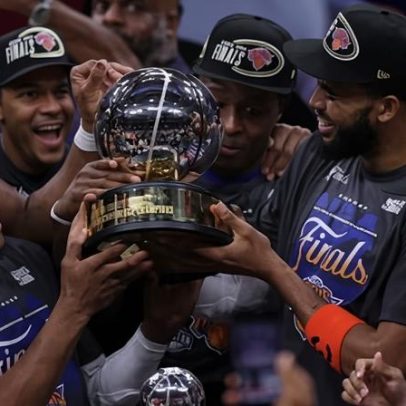 Knicks varre Cavaliers e voltam às finais da NBA pela primeira vez desde 1999